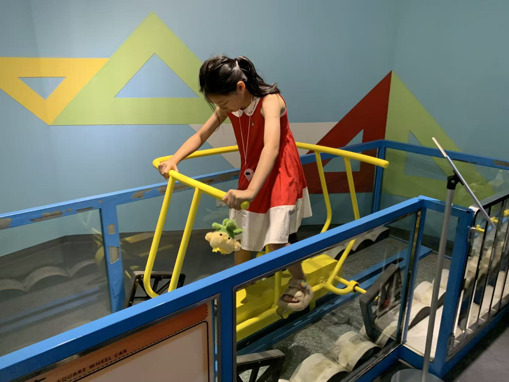 “方轮车”体验