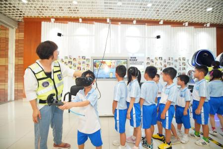 东莞理工学院科研成果展