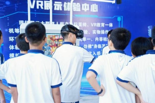 AI科技秀体验巡展